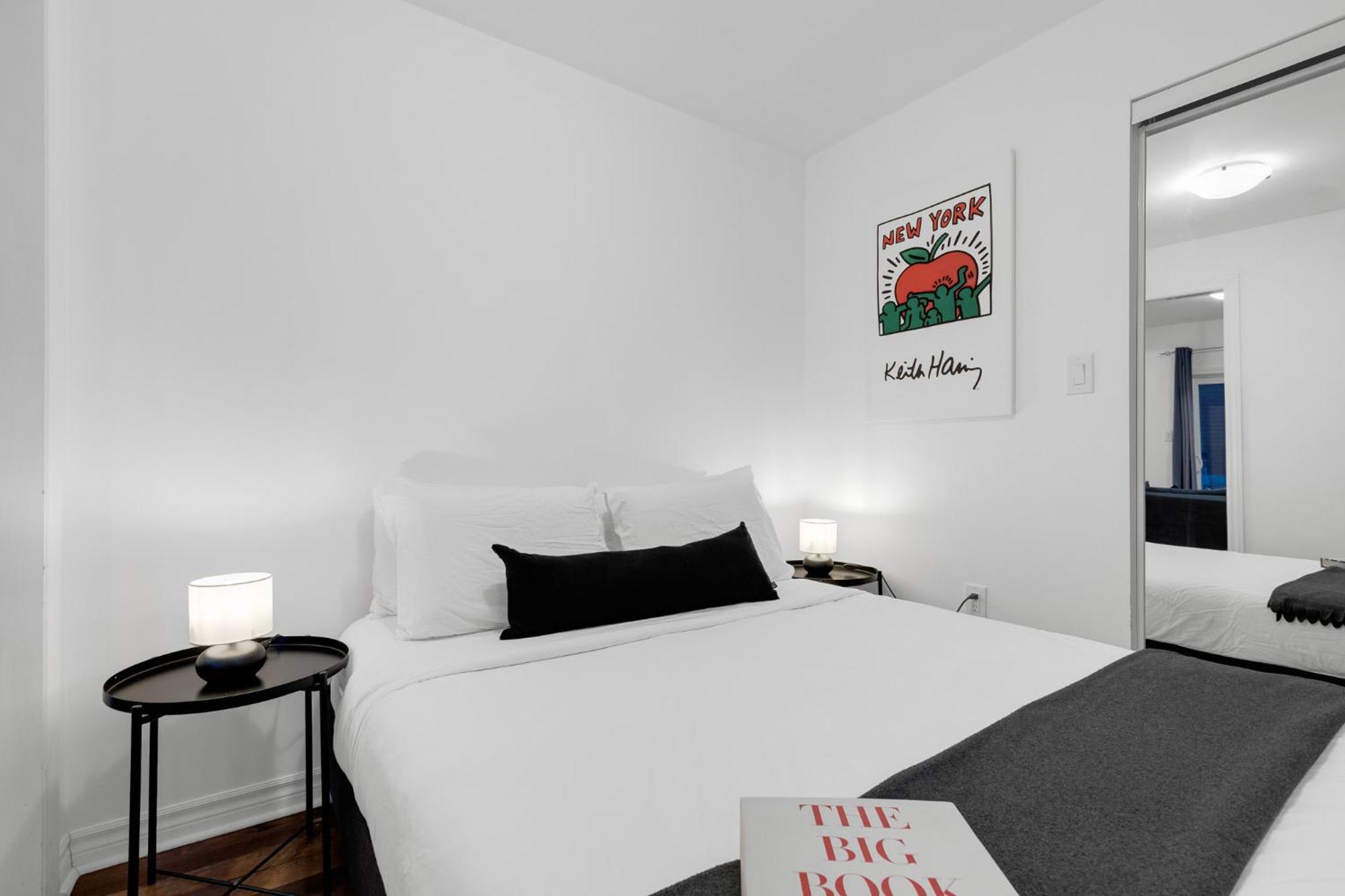 Liv Mtl Mtl Aparthotel มอนทรีอัล ภายนอก รูปภาพ