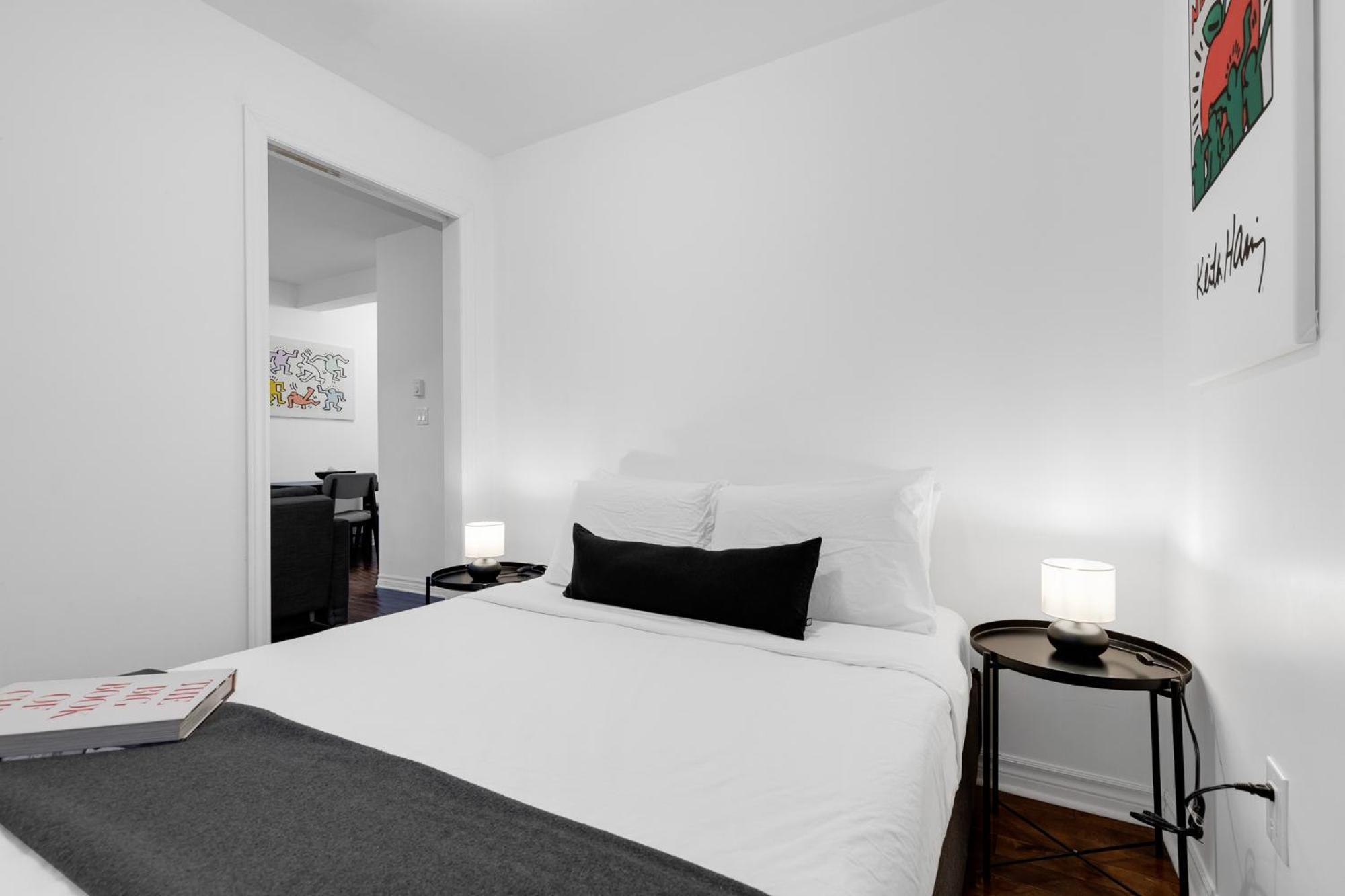 Liv Mtl Mtl Aparthotel มอนทรีอัล ภายนอก รูปภาพ