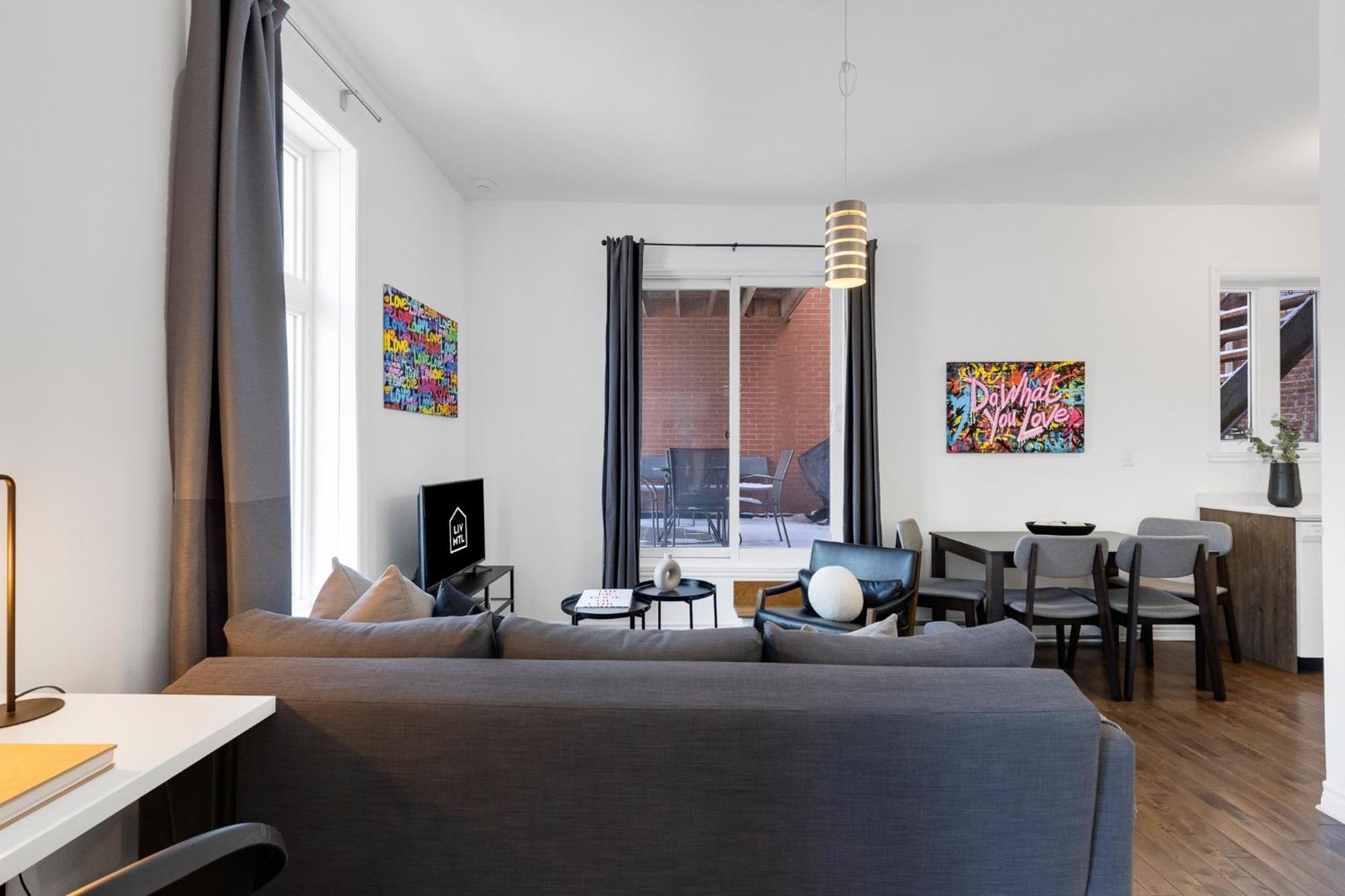 Liv Mtl Mtl Aparthotel มอนทรีอัล ภายนอก รูปภาพ