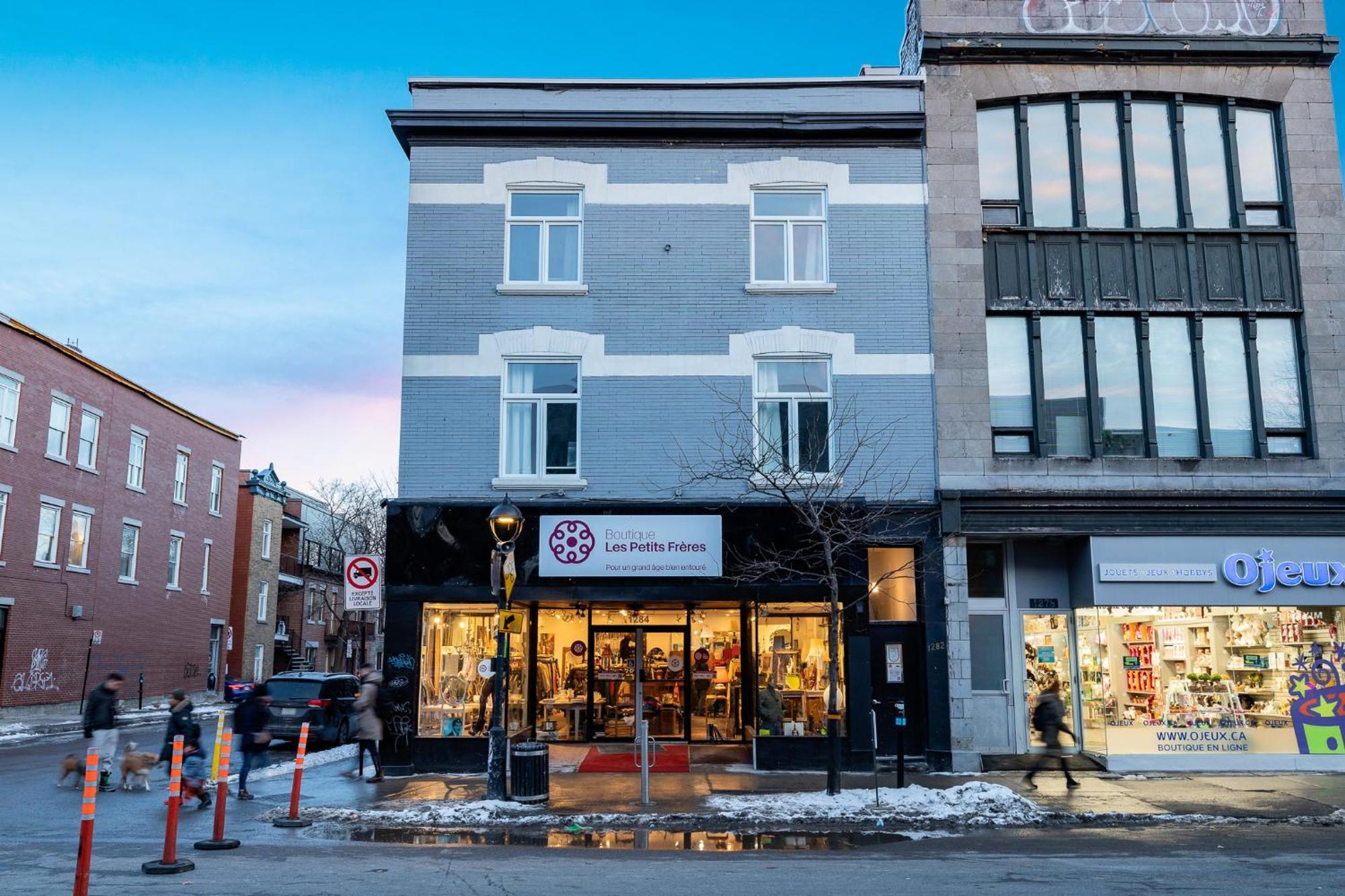 Liv Mtl Mtl Aparthotel มอนทรีอัล ภายนอก รูปภาพ